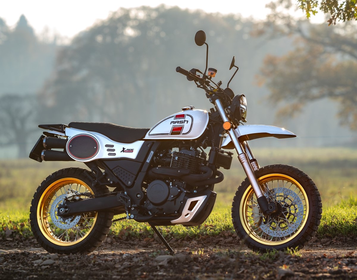 Так совпало: на кого похож китайский скремблер Mash X-Ride 650?