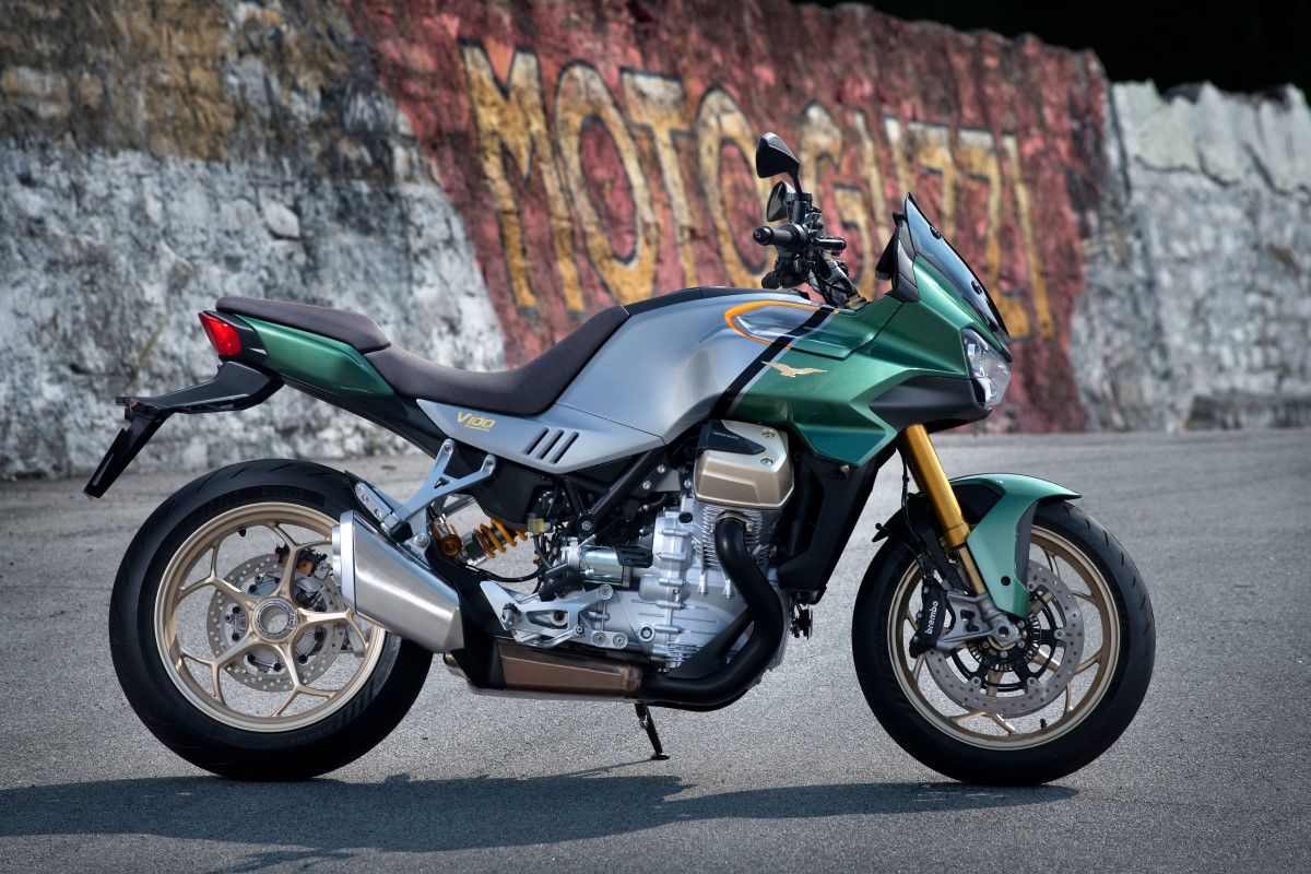 Moto Guzzi готовится представить новую модель: V100 Mandello