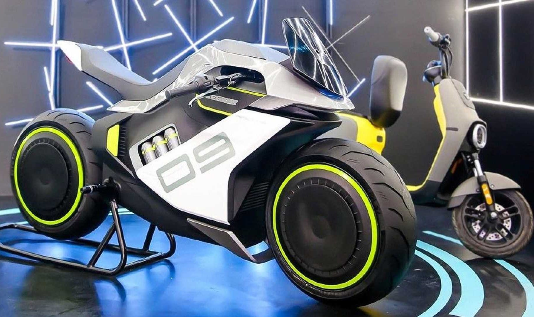 Segway представил прототип гибридного мотоцикла Apex H2