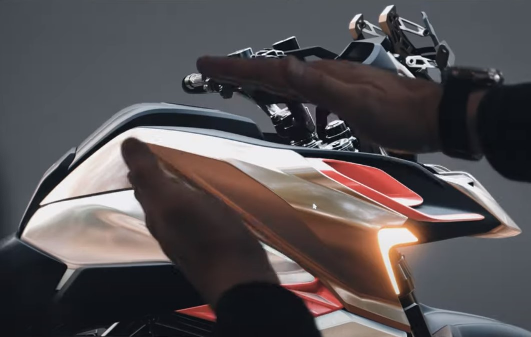 Benelli готовит новый эдвенчер TRK 800 (+видео)