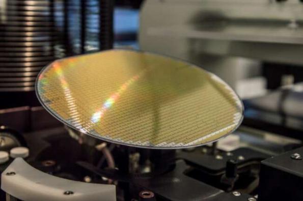 Компания Bosch Automotive Electronics возглавила консорциум разработчиков и производителей чипов