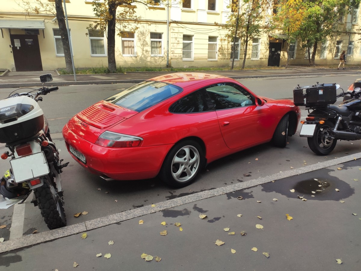 На московских парковках уберут полукруглую разметку