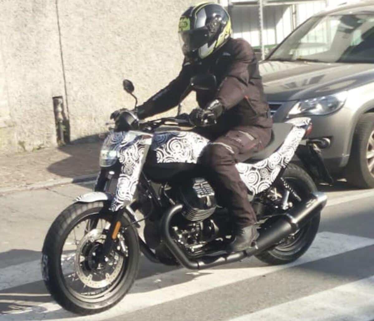 Moto Guzzi: V7 превращается в V850X?