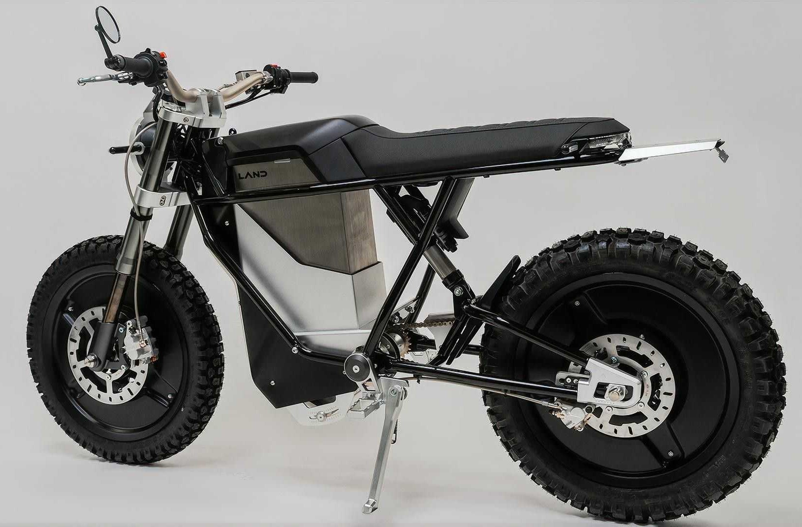 Land Moto начинает поставки электробайков District (+видео)