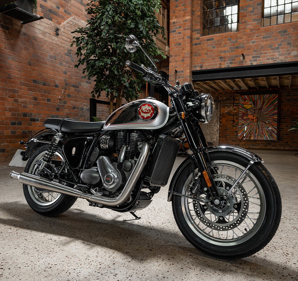 Настоящий англичанин? Mahindra начинает производство BSA Gold Star 650