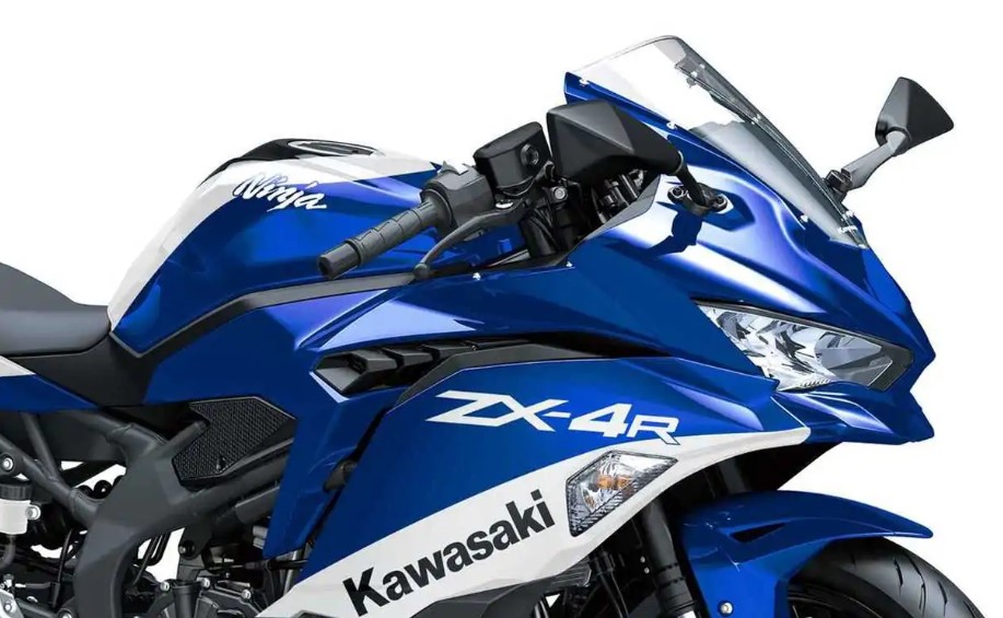 Kawasaki представит спортбайк ZX-4R в 2023 году