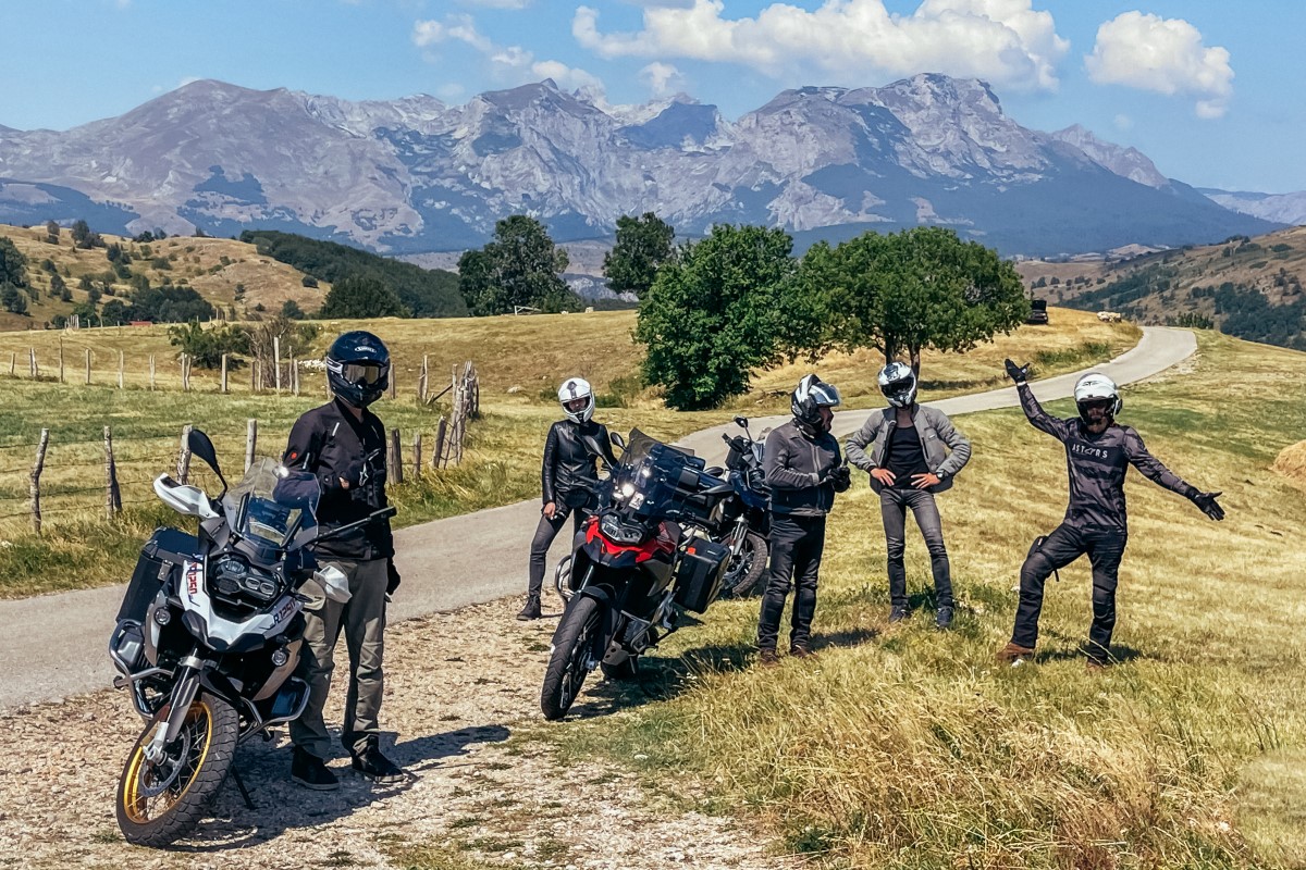 Balkan Moto Travel приглашает в Черногорию