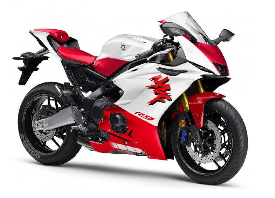 Yamaha R9: слухи подтверждаются