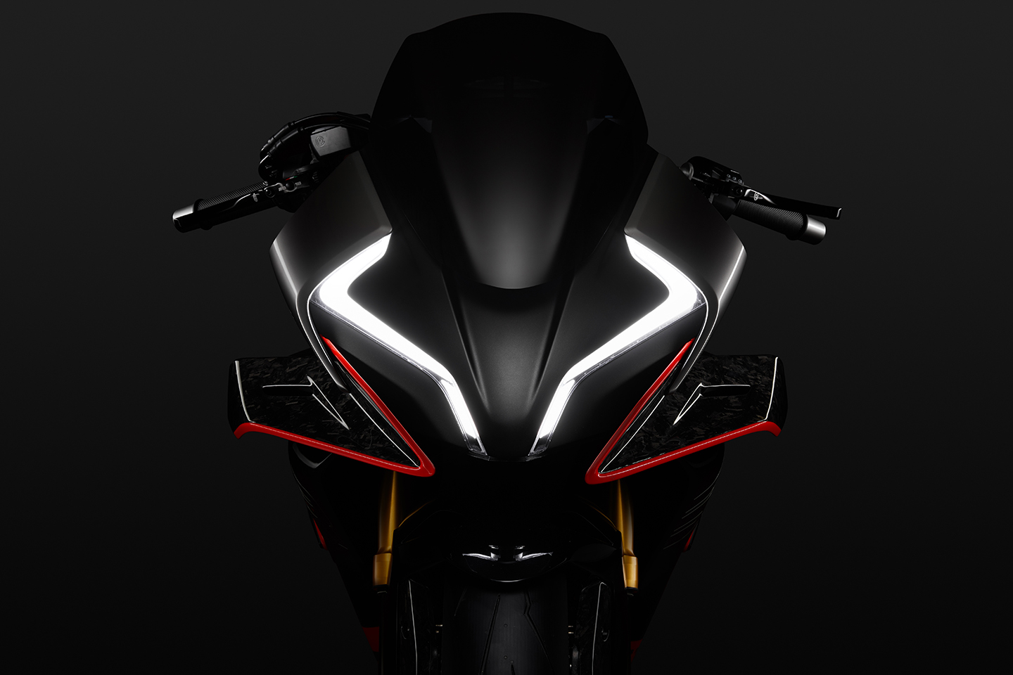 Спортбайк CFMoto: V4, 1000 «кубов» и более 200 л.с.
