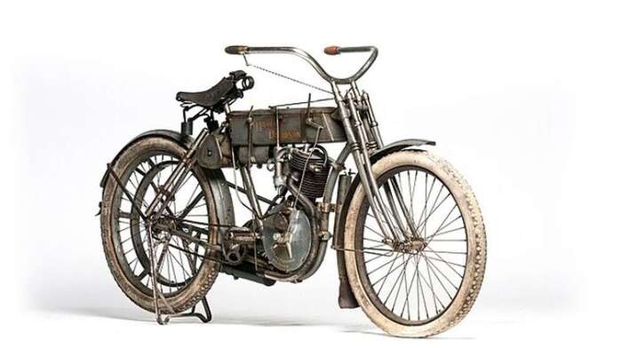 Harley-Davidson 1908 года продан почти за миллион долларов