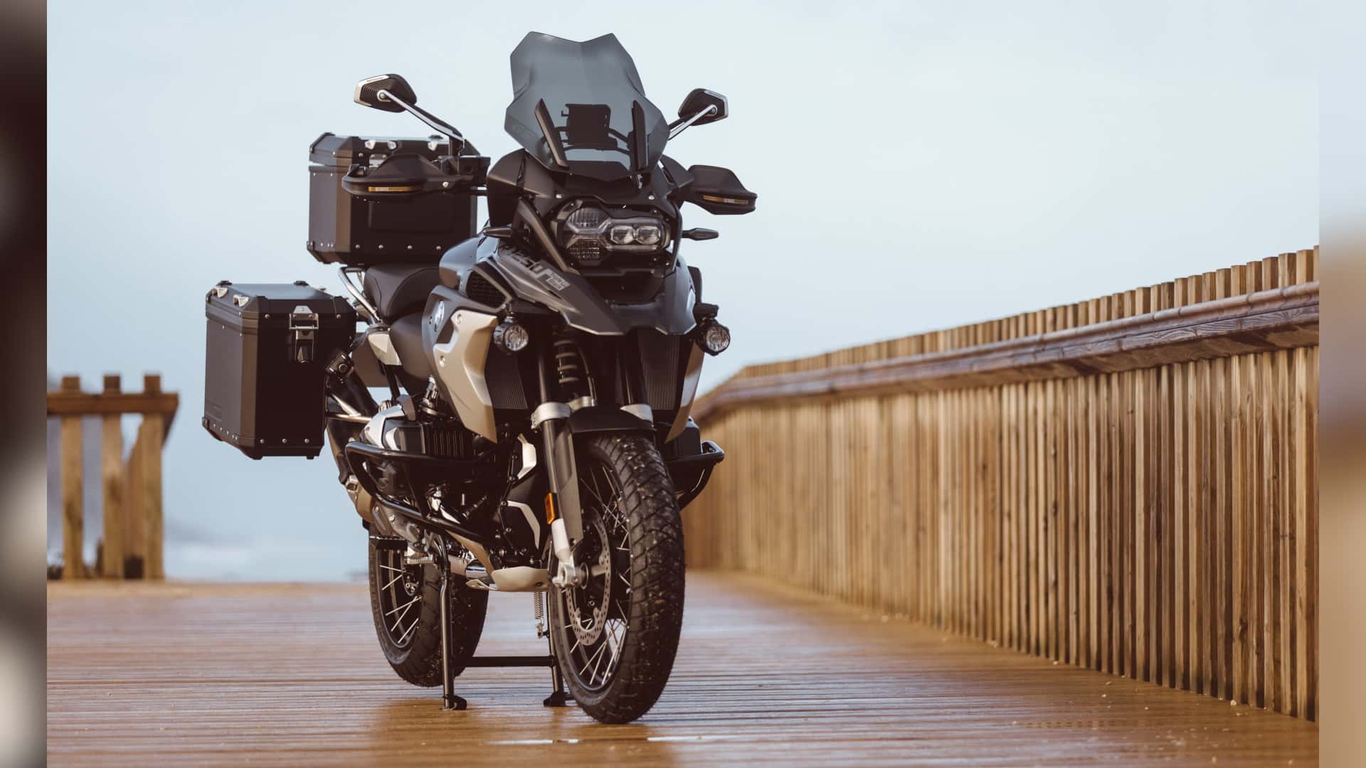 BMW представляет полностью оборудованный R 1250 GS Ultimate Edition в Италии