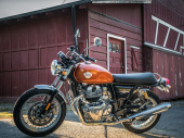Новый Royal Enfield Interceptor Bear 650