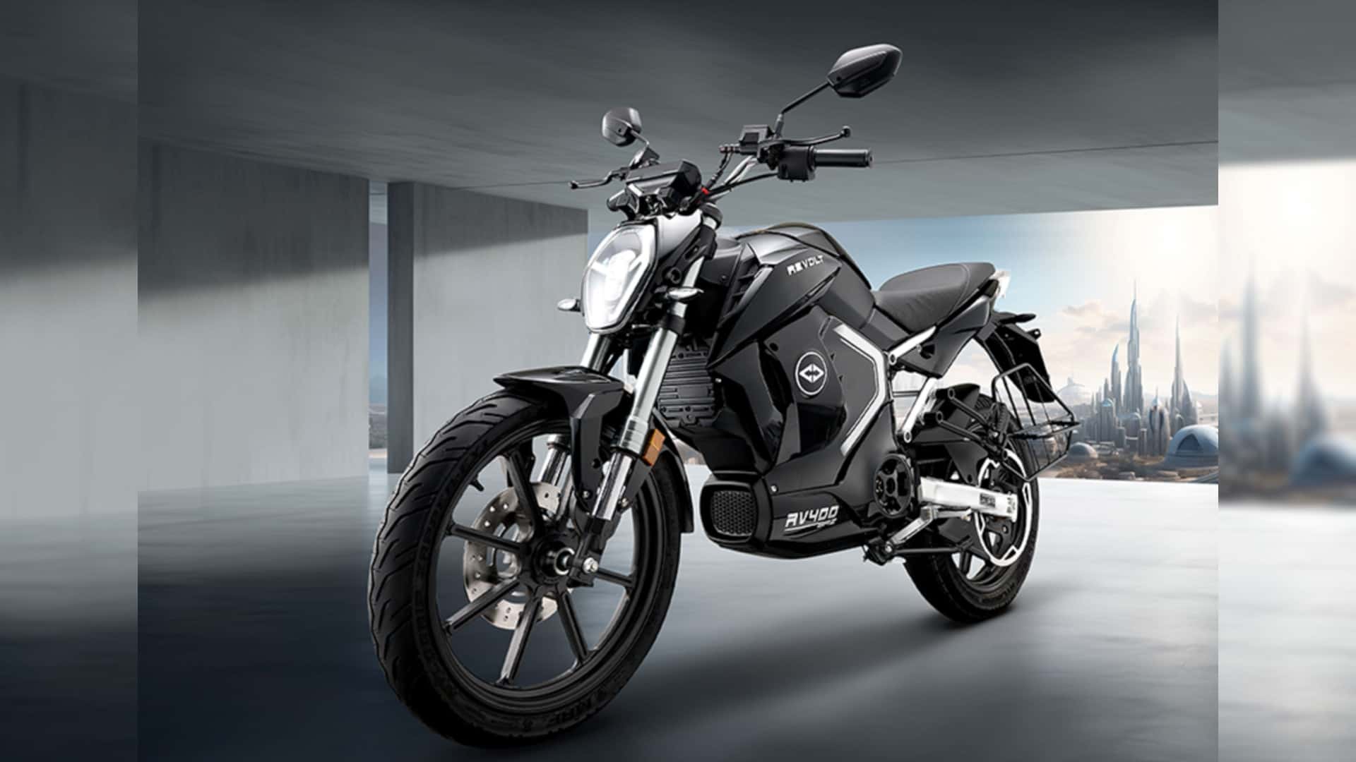 Revolt Motors начал выпуск бюджетных электромотоциклов RV400 BRZ в Индии
