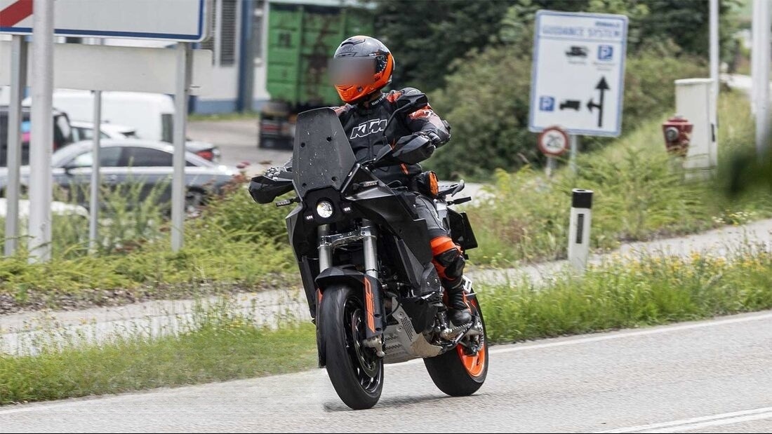KTM 990 SMT 2026