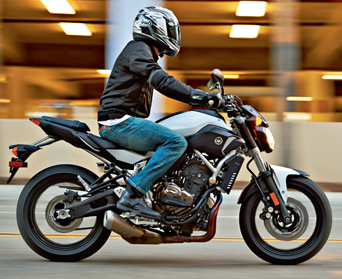 Гараж. Yamaha MT-07. Часть II.