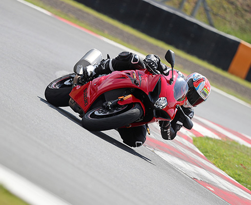 Тест Suzuki GSX-R1000: шары из стали