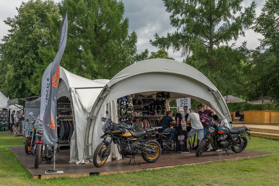 Suzdal Blues 2026 — Стенд Royal Enfield — фото 119