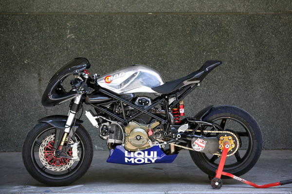 RAD 02 Wildcat: радикальный Ducatti — фотография 1