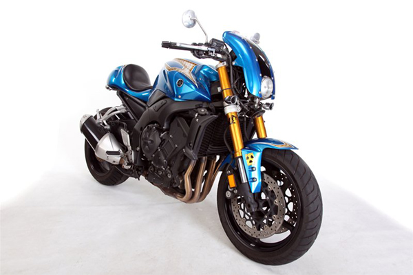 Yamaha FZ-1 от японских кастомайзеров
