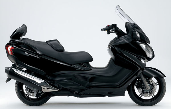 Обновленный Suzuki Burgman 650 станет экономичнее прежнего