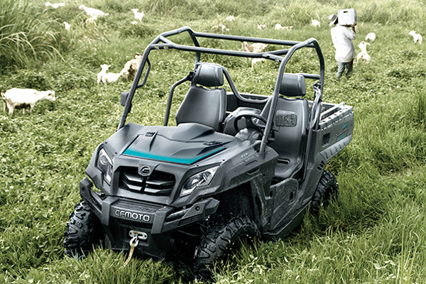 CF800-U8 («Tracker 800»)