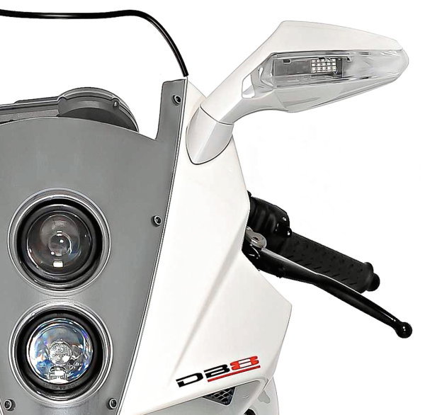 Спортбайк Bimota DB8 с двигателем Ducati Testastretta.