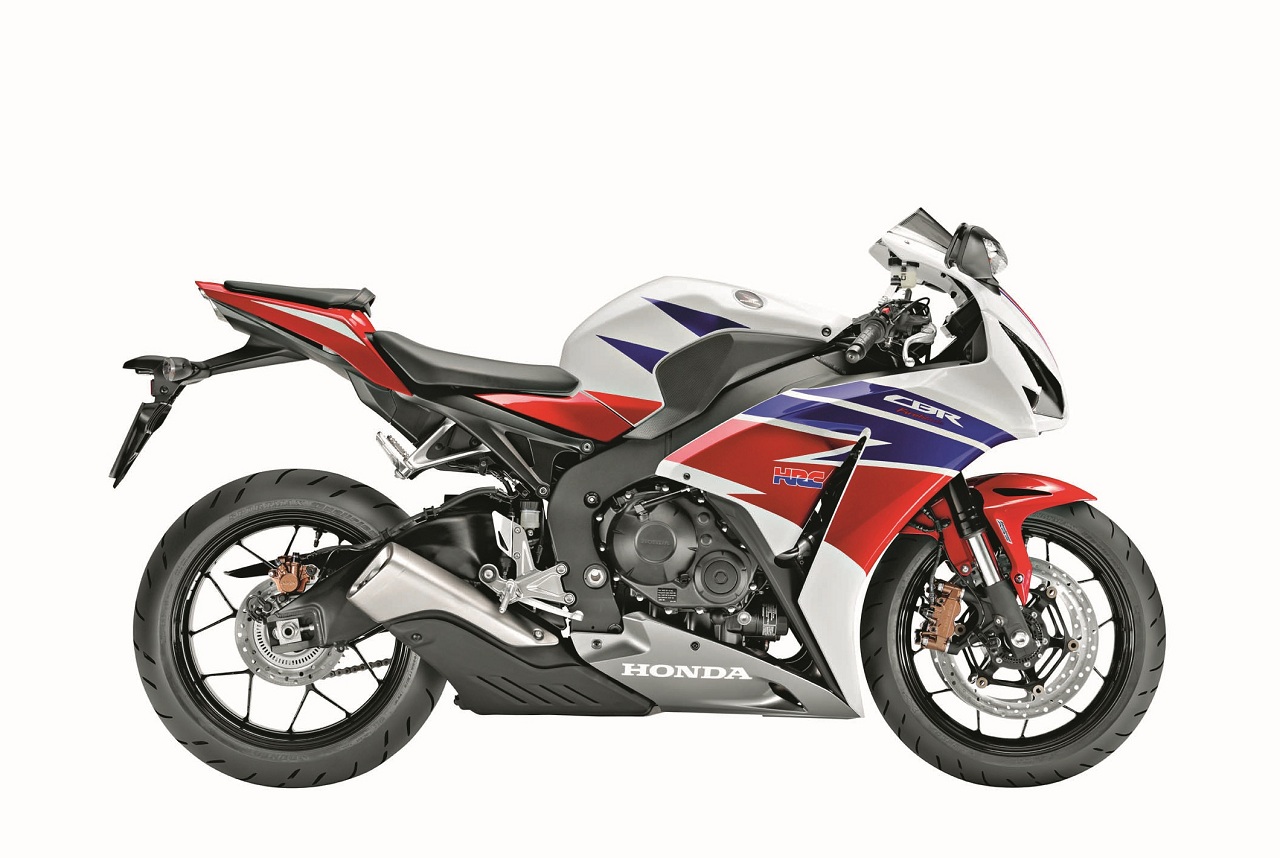 Огнём и мечом: история Honda Fireblade — фотография 11