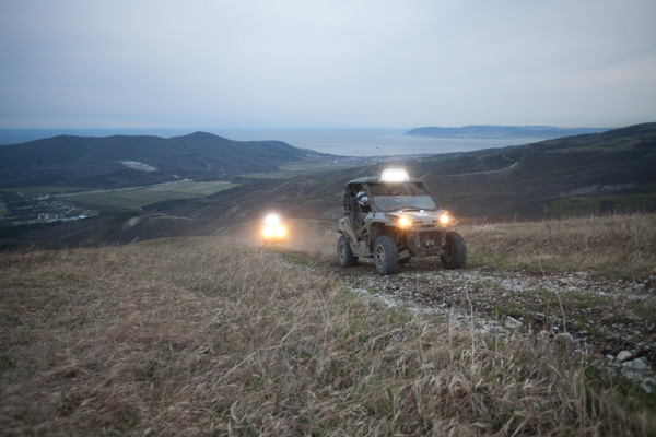 can-am-aommander-1000 ночью как днем, спасибо оптики ltd