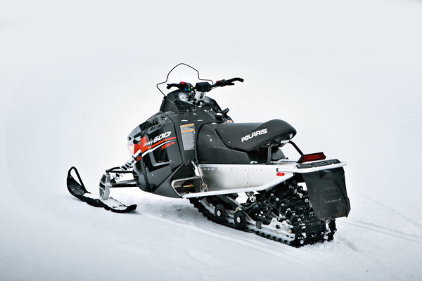 Polaris 800 RMK ASSAULT 155: снегоход, 2013, 795 см3, 154 л.с., 197,3 кг, 523 950 руб.